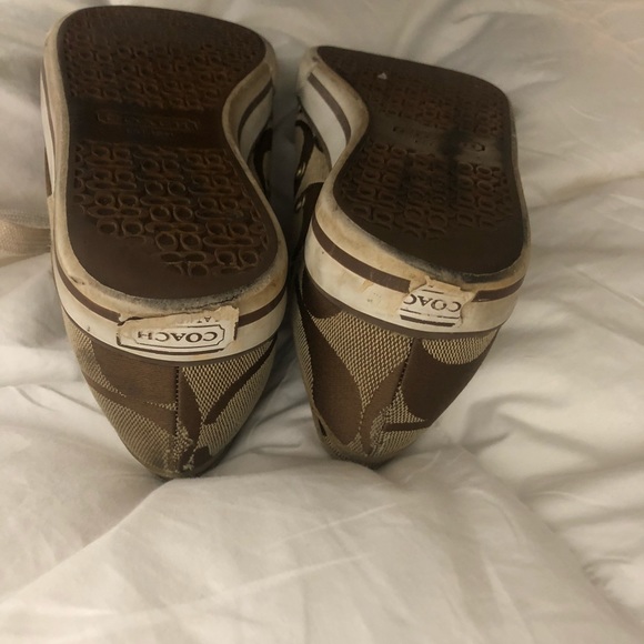 Coach sneakers size 7 - Picture 3 of 5